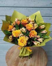 Букет цветов из:  Альстромерии и Розы в Кочубее