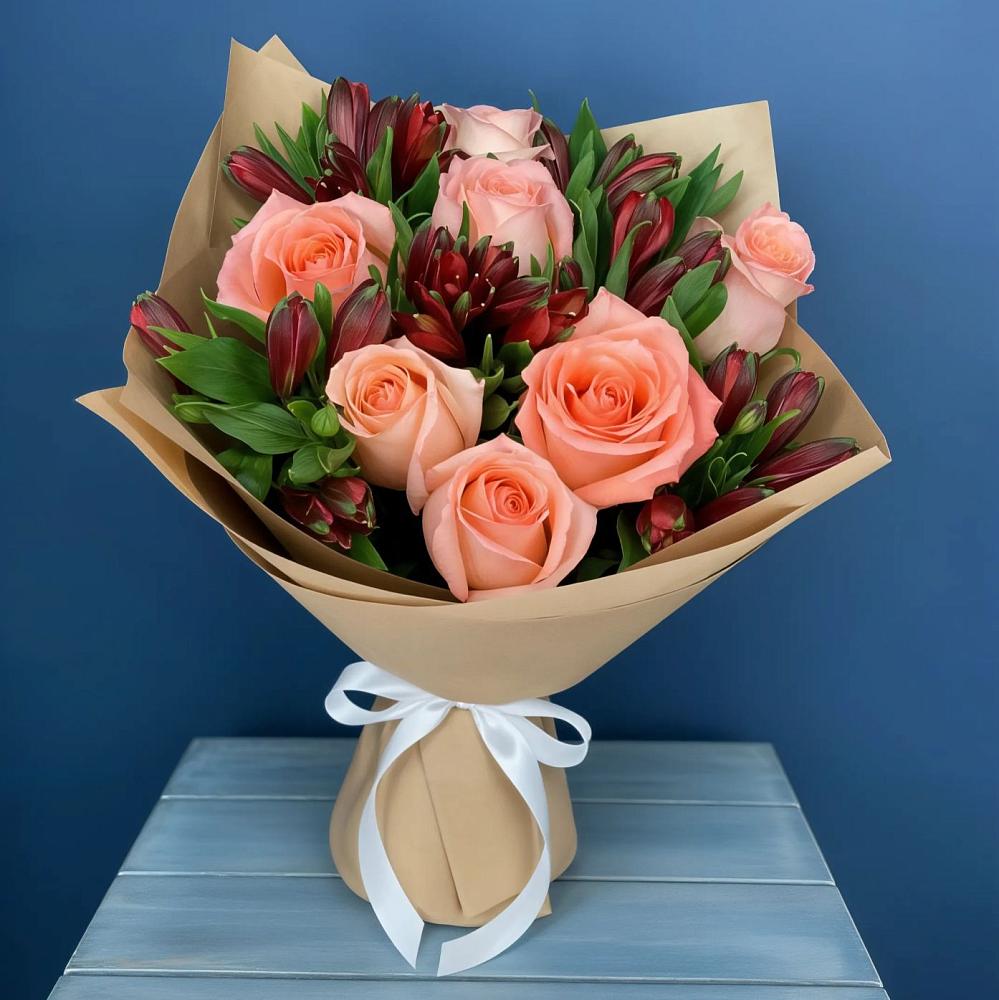 Букет цветов из: Розы и Альстромерии в Кочубее