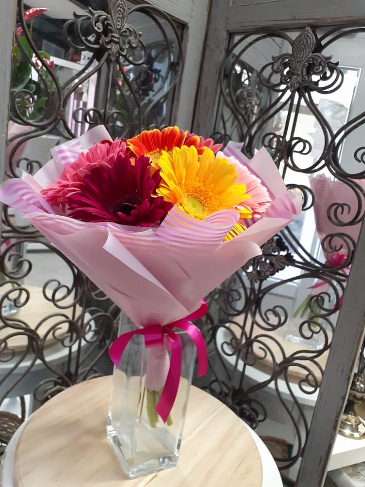 Букет цветов из: Герберы в Кочубее