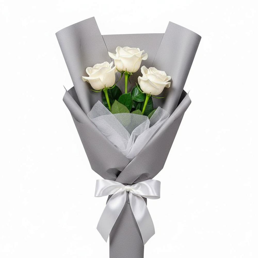 Букет 3 белые розы в Кочубее