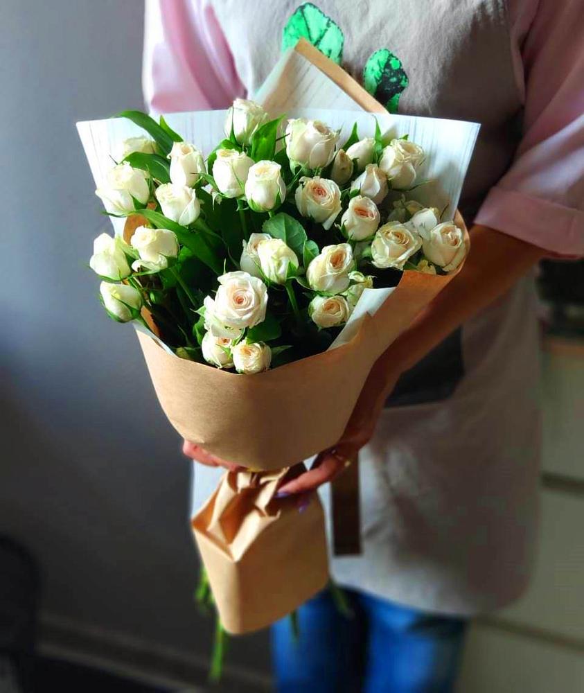 Букет цветов из: Розы в Кочубее
