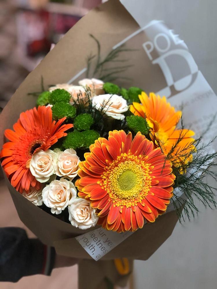 Букет цветов из: Герберы, Хризантемы и Розы в Кочубее