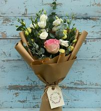 Букет цветов из:  Розы и Лизиантусы #REPLACE_PRED# Кочубее