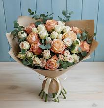 Букет цветов из:  Альстромерии и Розы в Кочубее