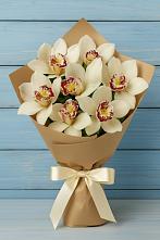 Букет цветов из:  Орхидеи и Розы в Кочубее