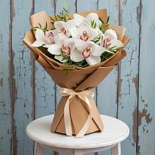 Букет цветов из:  Орхидеи и Розы в Кочубее